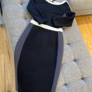 Boden size 4R, cotton -polyester blend, machine washable, barely worn, like new.